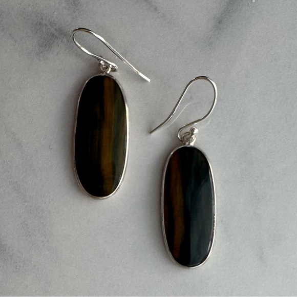 NWOT Sundance Midnight Tiger Earrings Blue Tigers Eye Sterling Silver